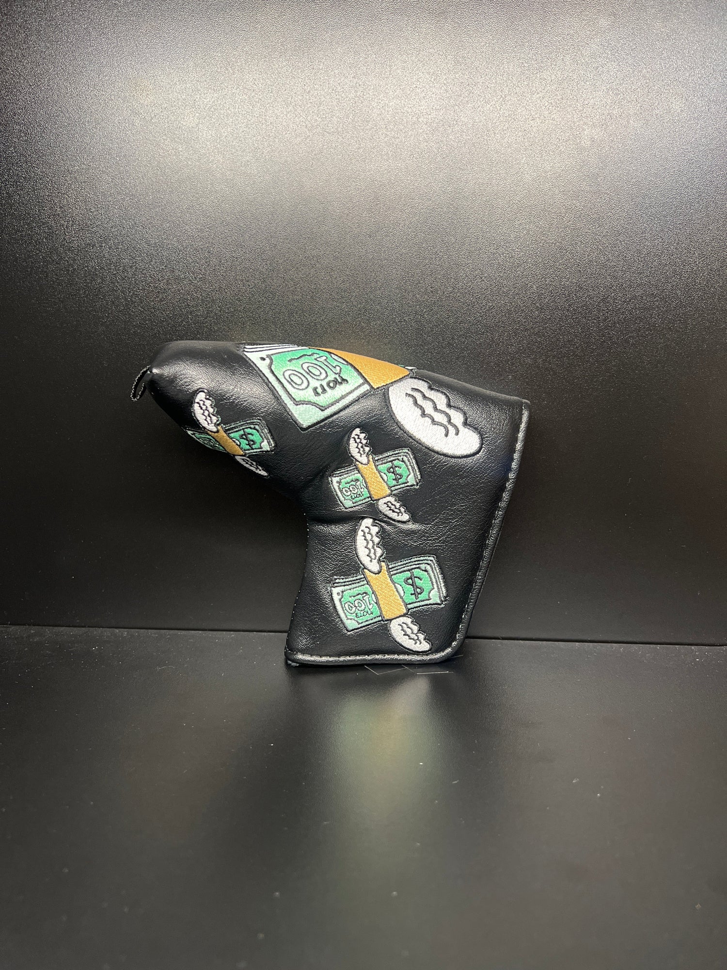 Flying Money Headcover