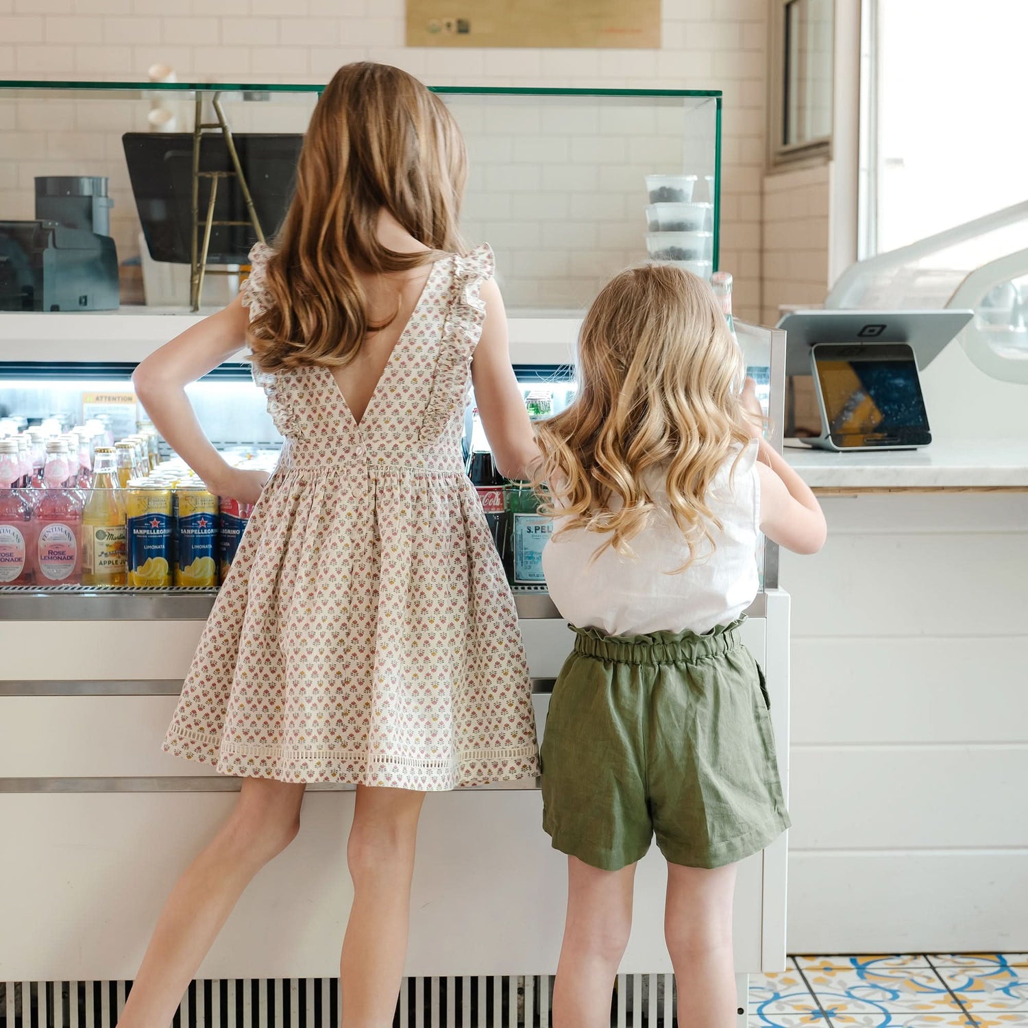 Linen Pull-On Paperbag Shorts