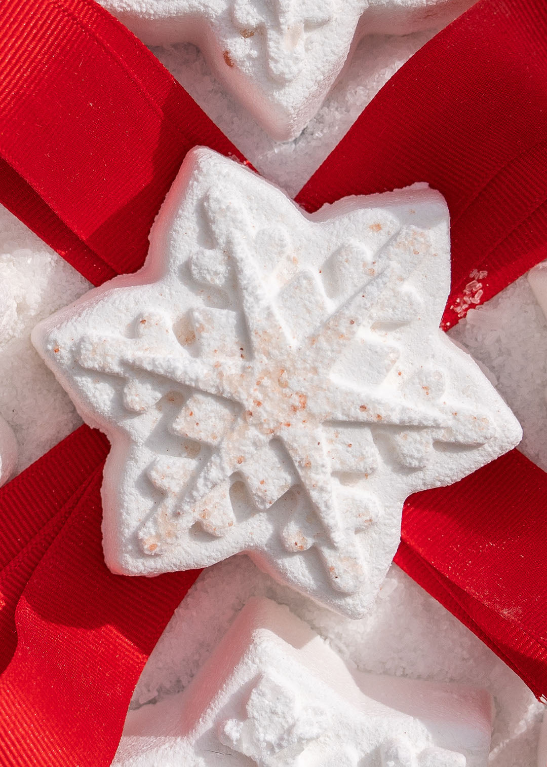 Silent Night Snowflake Crystal Bath Bomb