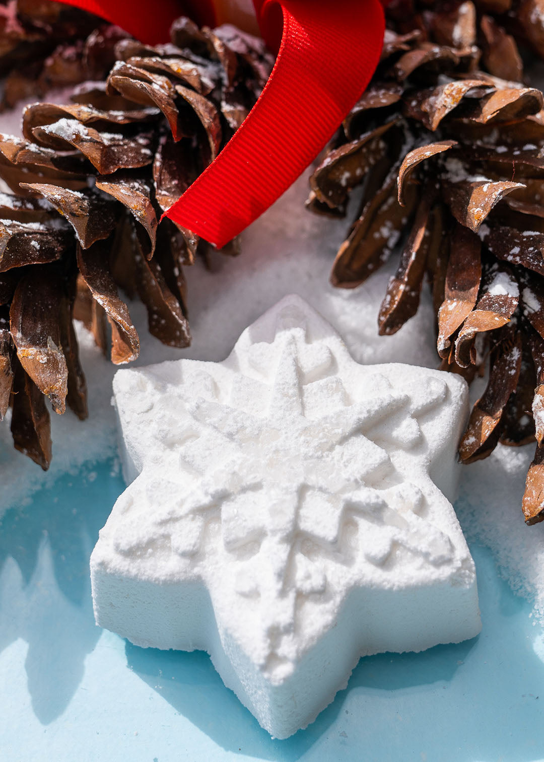 Sweater Weather Snowflake Crystal Bath Bomb