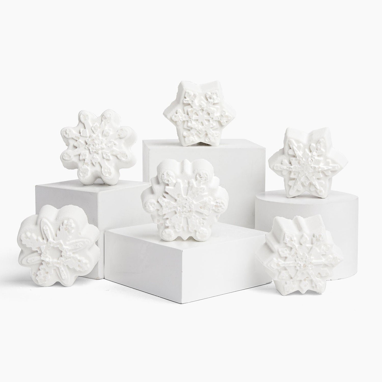 Sweater Weather Snowflake Crystal Bath Bomb