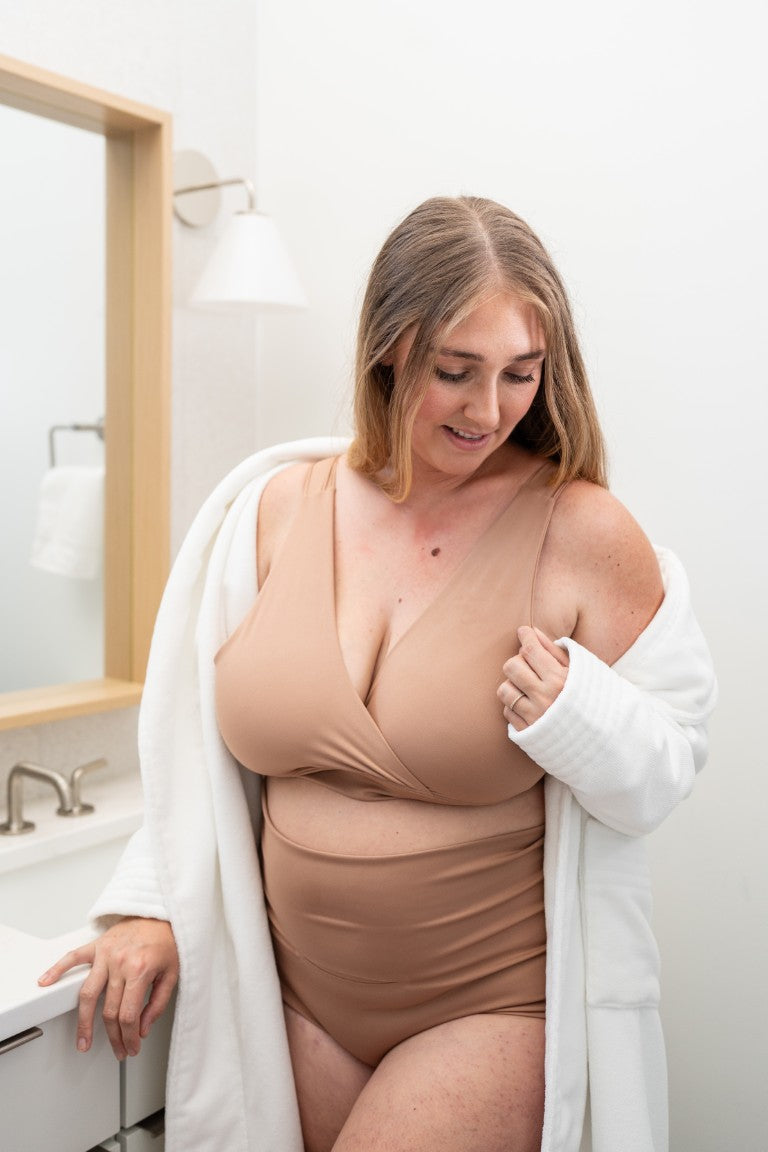 FourthWear Postpartum Bralette set of 3 + Breast Ice and Heat Therapy Packs Saver Set